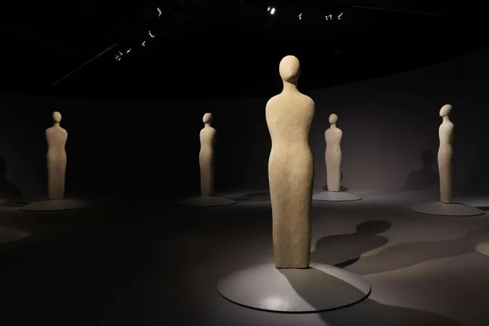 service details thumb